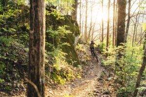 Charlie Mix on Livewire on Raccoon Mtn.